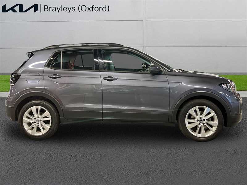 Used Volkswagen T-Cross 2022 for sale - 76564000: Photo 3