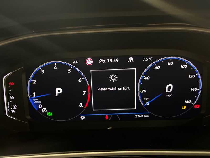 Used Volkswagen T-Roc 2022 for sale - 78103389: Photo 14