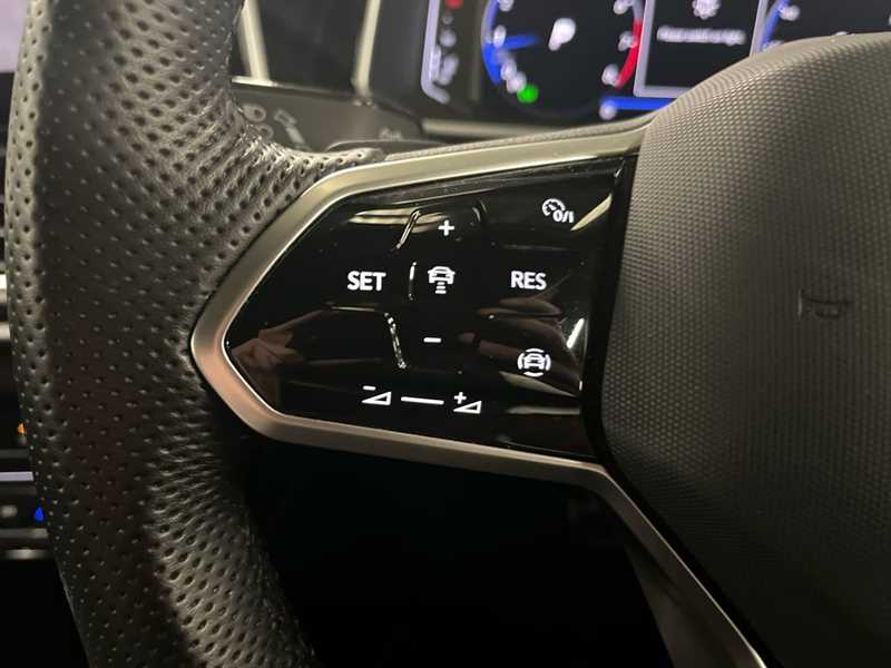 Used Volkswagen T-Roc 2022 for sale - 78103389: Photo 16