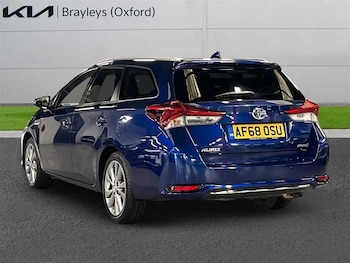 Used Toyota Auris 2018 for sale - 77333417: Photo