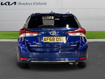 Used Toyota Auris 2018 for sale - 77333417: Photo