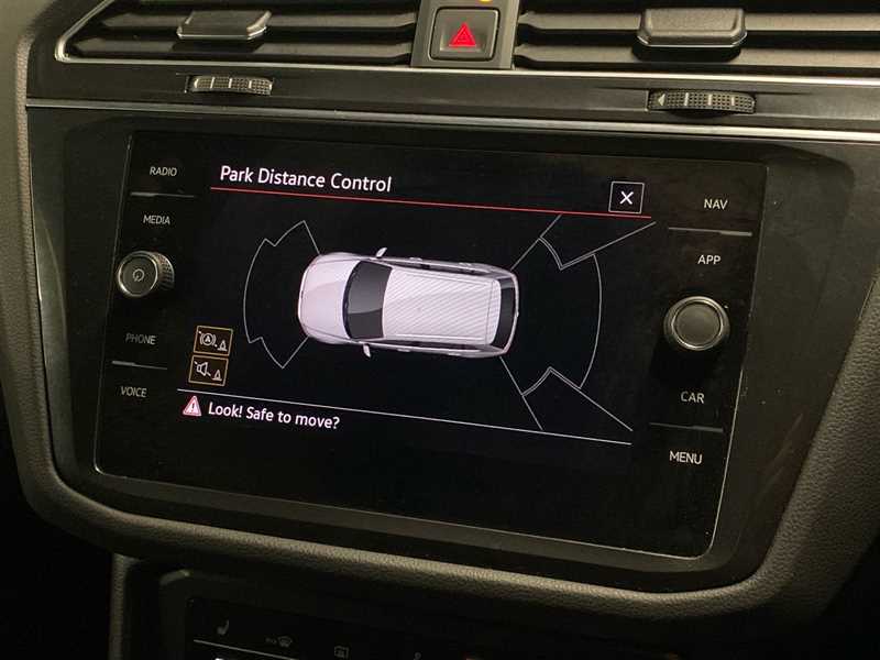 Used Volkswagen Tiguan 2023 for sale - 78103392: Photo 11