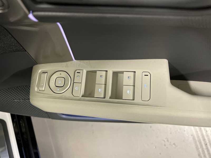 Used Kia EV3 2025 for sale - 76034162: Photo 18