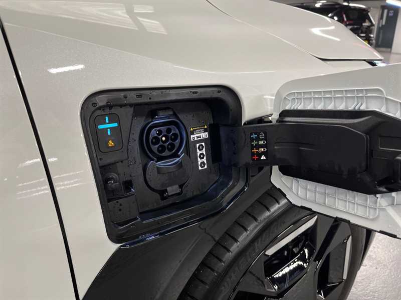 Used Kia EV3 2025 for sale - 76034162: Photo 29