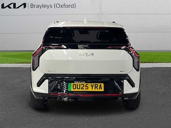 Used Kia EV3 2025 for sale - 76034162: Photo 4