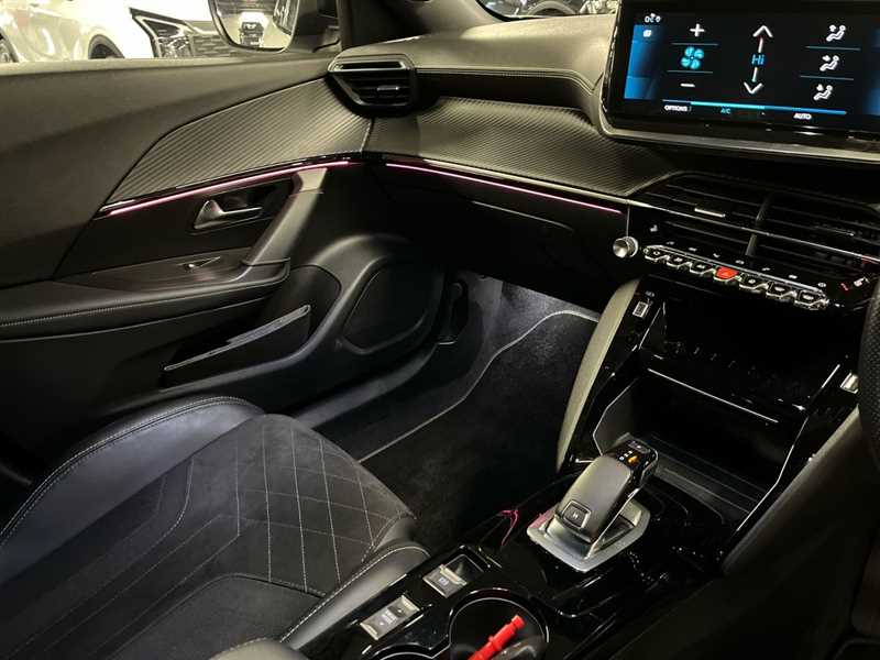 Used Peugeot 2008 2021 for sale - 77010698: Photo 16