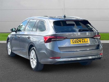 Used Skoda Octavia 2024 for sale - 78103210: Photo