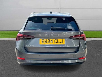 Used Skoda Octavia 2024 for sale - 78103210: Photo