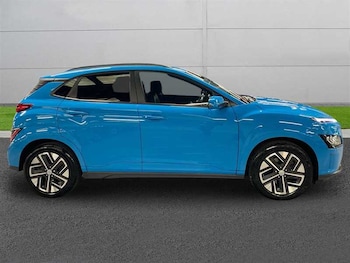 Used Hyundai KONA 2023 for sale - 78536722: Photo