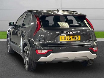 Used Kia Niro 2025 for sale - 78172800: Photo