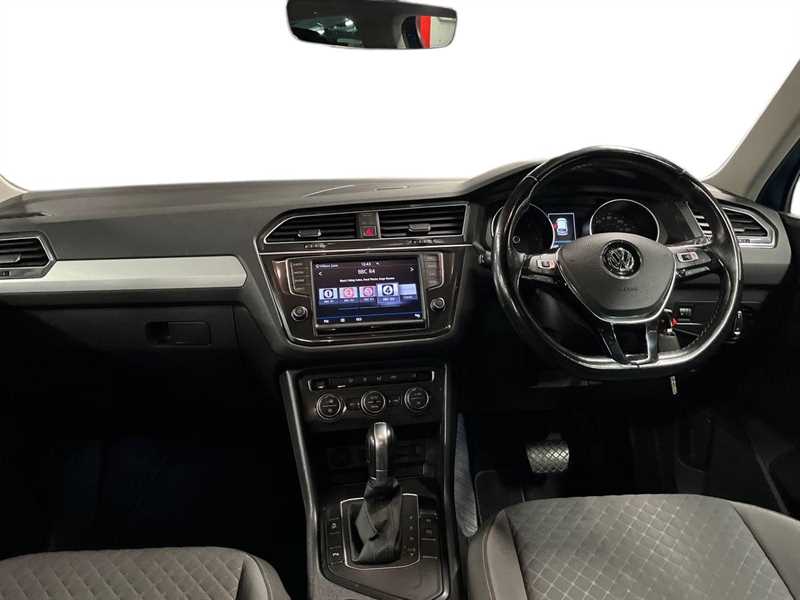 Used Volkswagen Tiguan 2017 for sale - 76731848: Photo 9