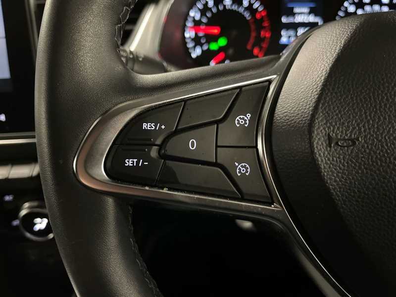 Used Renault Captur 2023 for sale - 76587194: Photo 16