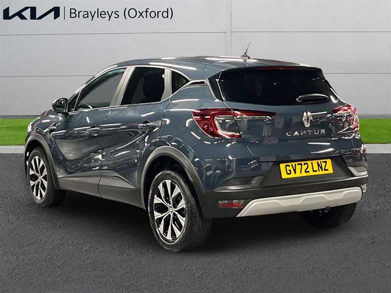 Used Renault Captur 2023 for sale - 76587194: Photo 2