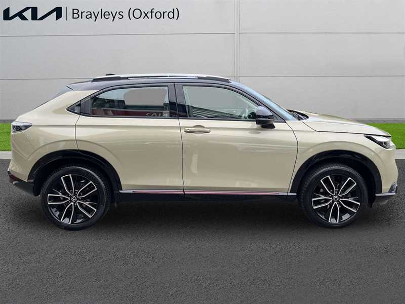 Used Honda HR-V 2023 for sale - 76217484: Photo 3
