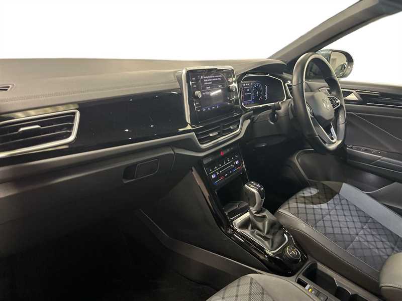 Used Volkswagen T-Roc 2022 for sale - 77911435: Photo 7