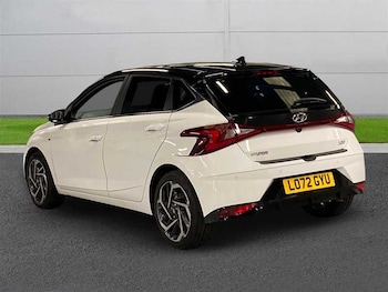 Used Hyundai i20 2023 for sale - 78610369: Photo