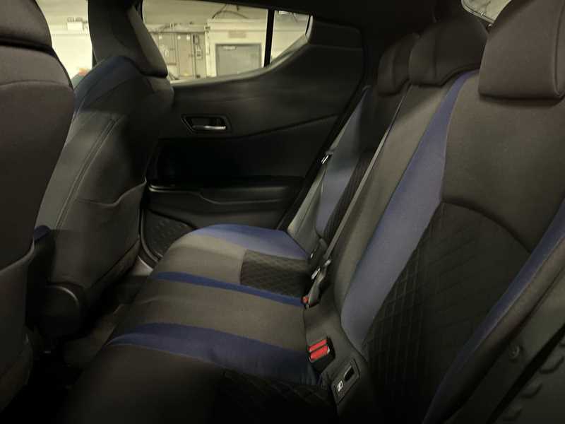 Used Toyota C-HR 2021 for sale - 77373172: Photo 19