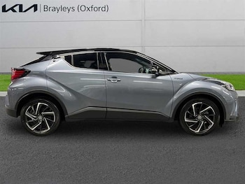 Used Toyota C-HR 2021 for sale - 77373172: Photo