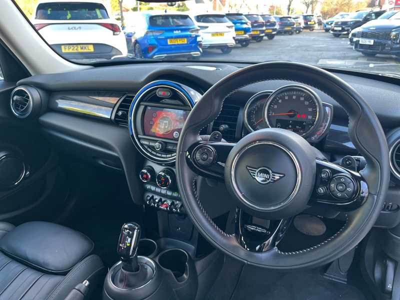 Used MINI Hatch 2019 for sale - 76515127: Photo 17