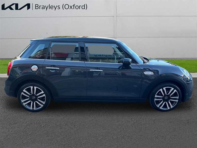Used MINI Hatch 2019 for sale - 76515127: Photo 3