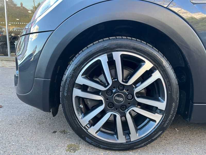 Used MINI Hatch 2019 for sale - 76515127: Photo 6