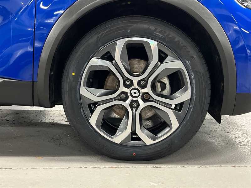 Used Renault Captur 2023 for sale - 77442846: Photo 6