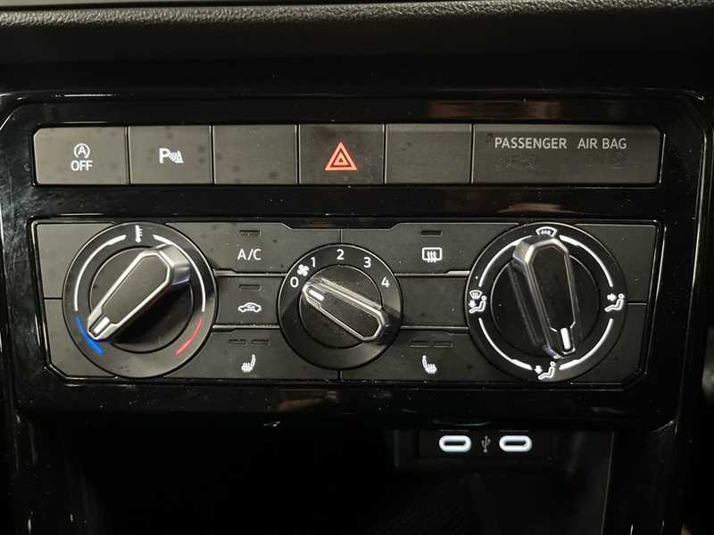 Used Volkswagen T-Cross 2023 for sale - 76272773: Photo 12