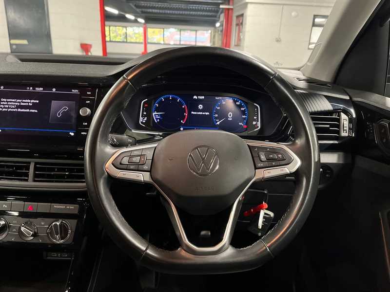 Used Volkswagen T-Cross 2023 for sale - 76272773: Photo 15