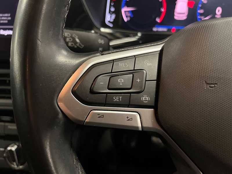 Used Volkswagen T-Cross 2023 for sale - 76272773: Photo 16