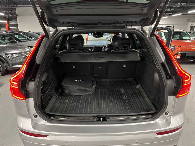 Used Volvo XC60 2018 for sale - 76745555: Photo 20