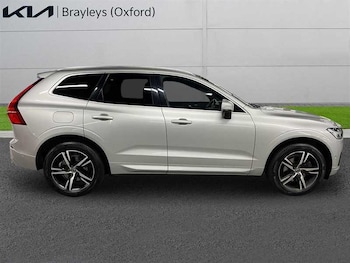 Used Volvo XC60 2018 for sale - 76745555: Photo