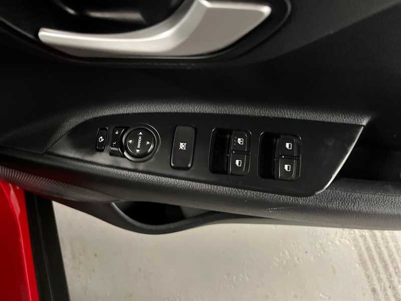 Used Kia Stonic 2022 for sale - 76140584: Photo 18