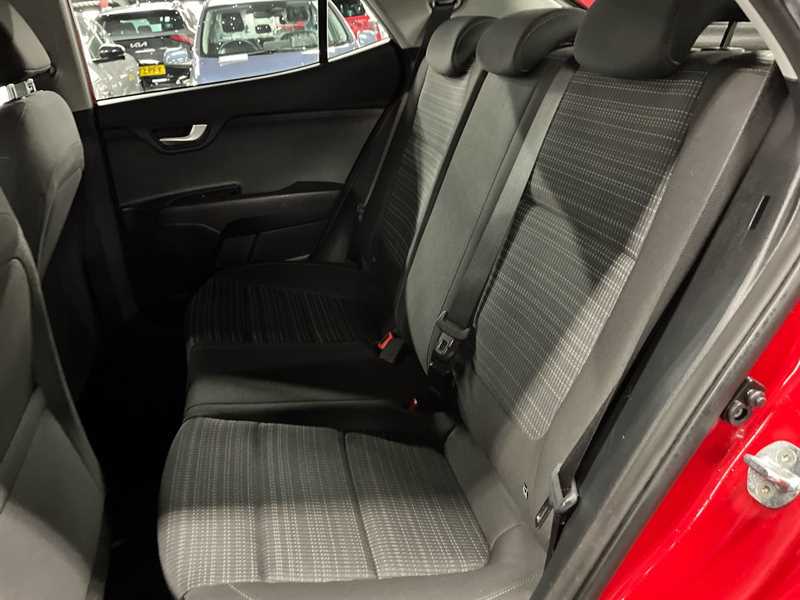 Used Kia Stonic 2022 for sale - 76140584: Photo 19