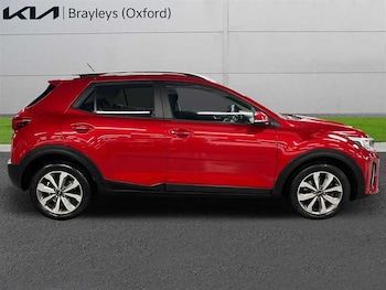 Used Kia Stonic 2022 for sale - 76140584: Photo 3