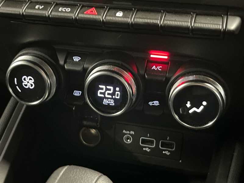 Used Renault Clio 2023 for sale - 77428435: Photo 12