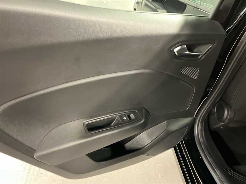 Used Renault Clio 2023 for sale - 77428435: Photo 21