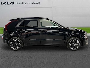 Used Kia Niro 2025 for sale - 76442009: Photo