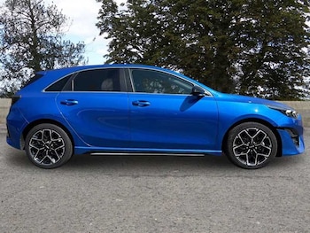 Used Kia Ceed 2025 for sale - 79488082: Photo