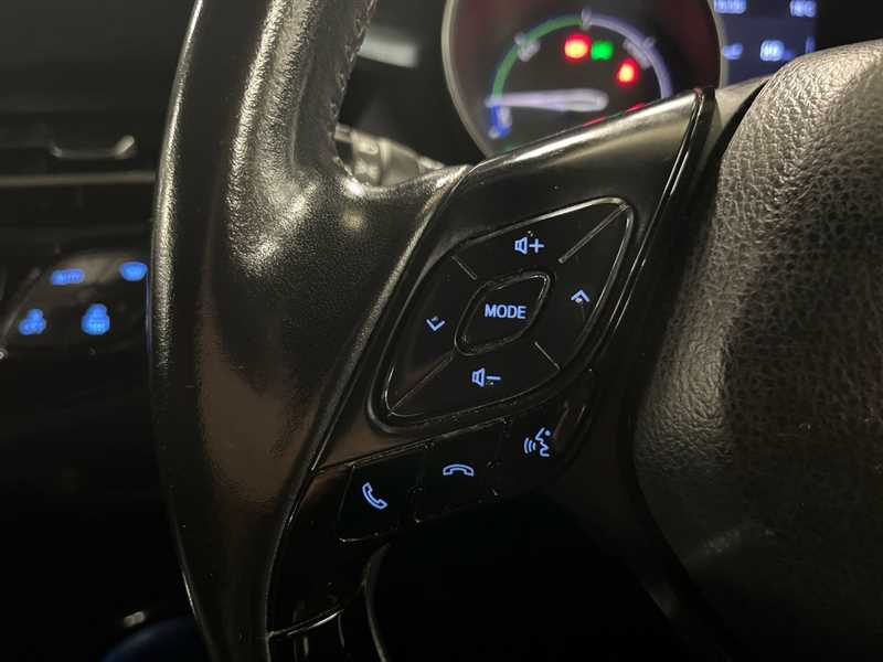 Used Toyota C-HR 2020 for sale - 76155265: Photo 16