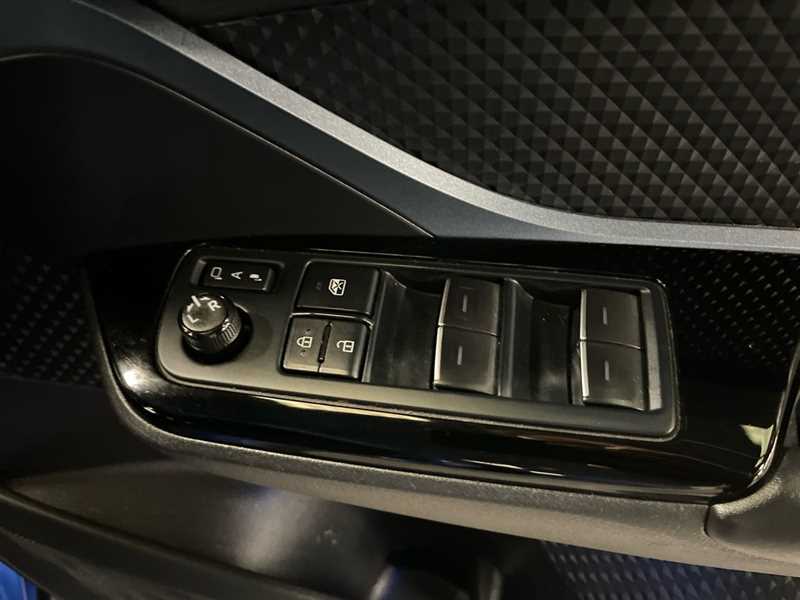 Used Toyota C-HR 2020 for sale - 76155265: Photo 18