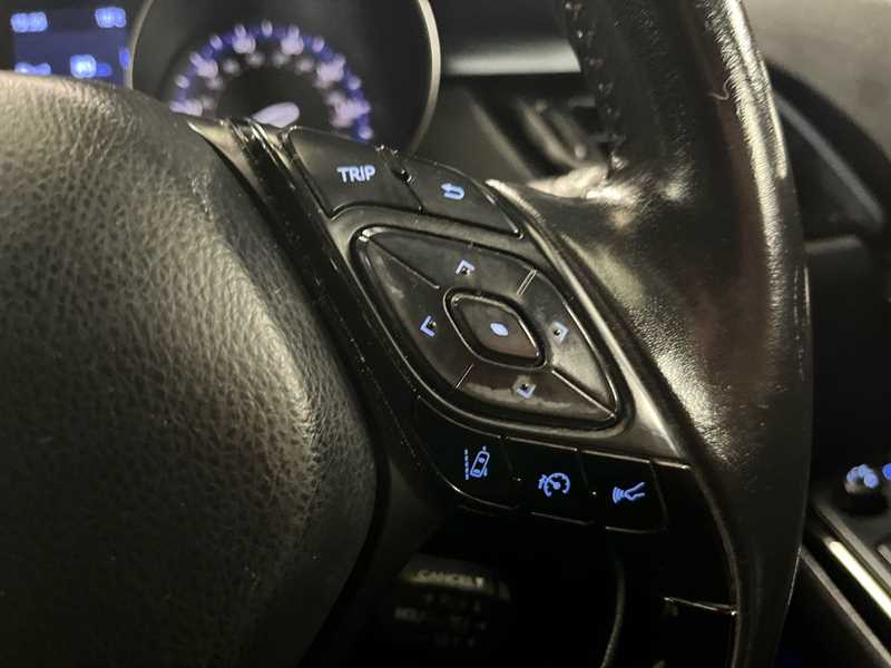Used Toyota C-HR 2020 for sale - 76155265: Photo 22