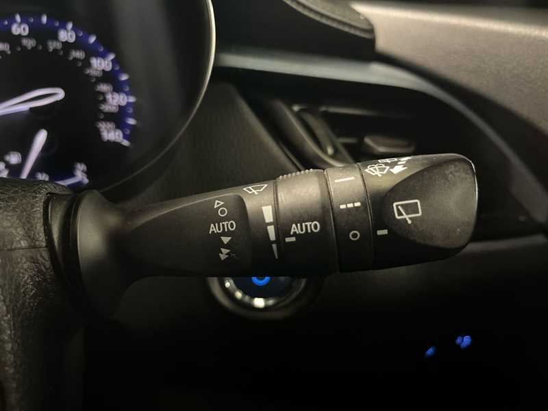 Used Toyota C-HR 2020 for sale - 76155265: Photo 25