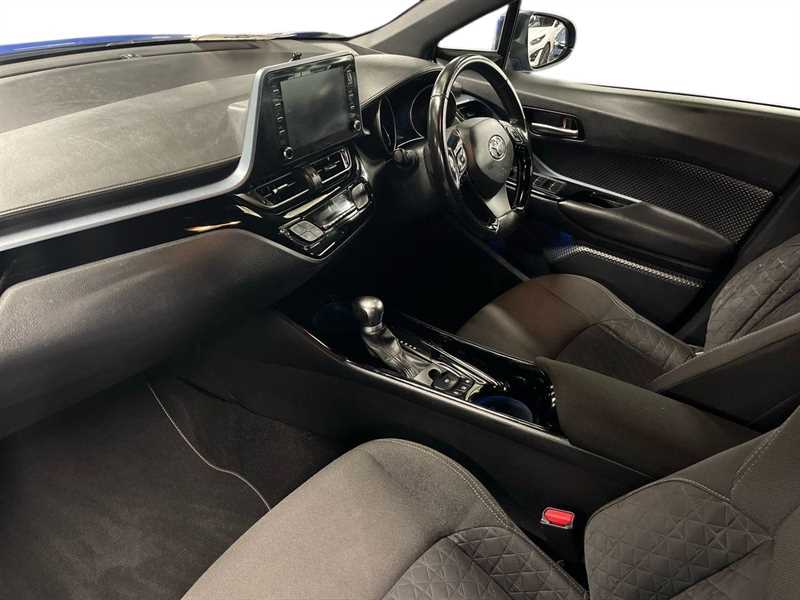 Used Toyota C-HR 2020 for sale - 76155265: Photo 7
