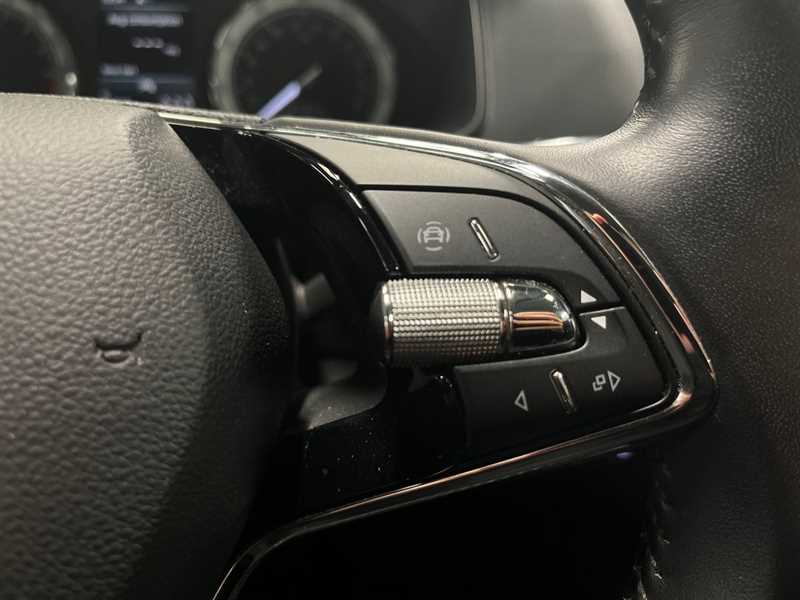 Used Skoda Karoq 2022 for sale - 75815800: Photo 24