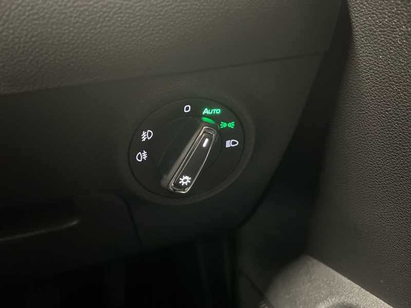 Used Skoda Karoq 2022 for sale - 75815800: Photo 27