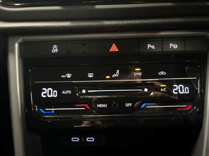 Used Volkswagen T-Roc 2022 for sale - 77193819: Photo 12