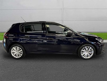 Used Peugeot 308 2018 for sale - 78364678: Photo