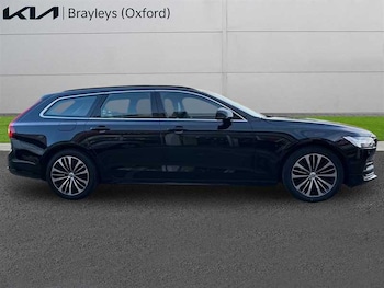 Used Volvo V90 2022 for sale - 77771321: Photo