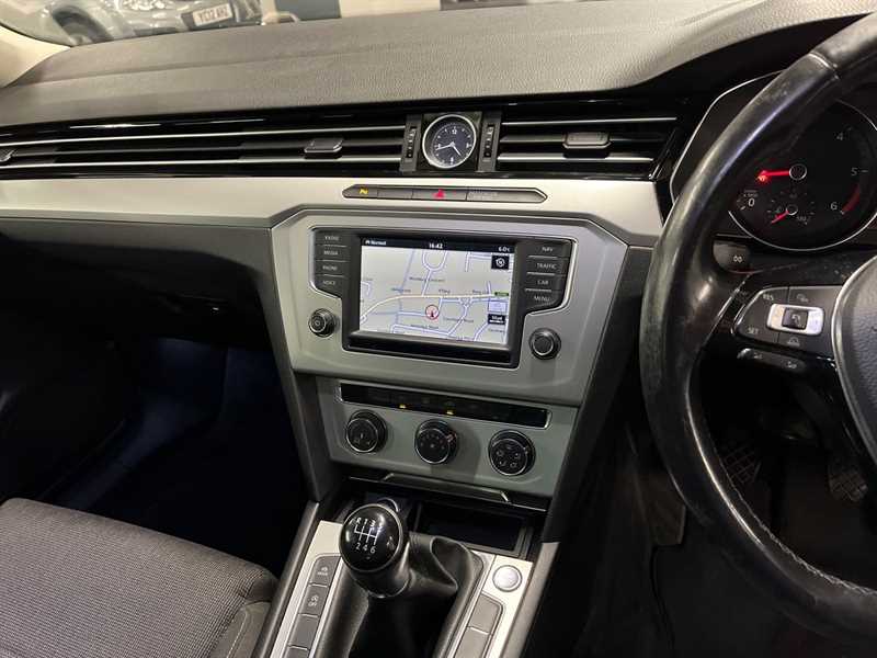 Used Volkswagen Passat 2016 for sale - 76155228: Photo 17