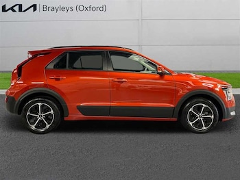 Used Kia Niro 2023 for sale - 76515128: Photo